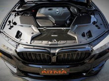 画像をギャラリービューアに読み込む, BMW G30 530i / 540i Carbon Fiber Cold エアーインテイク
