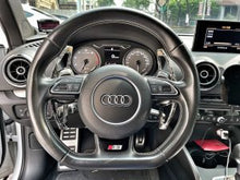 画像をギャラリービューアに読み込む, Audi S3 Forged Carbon Wheel Paddle Shifters
