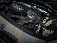 画像をギャラリービューアに読み込む, BMW F40 M135i xDrive Carbon Fiber Cold エアーインテイク
